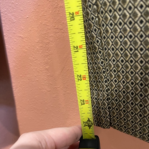 Gold and Black Van Heusen Pants Size 14 Chic - Picture 2 of 5